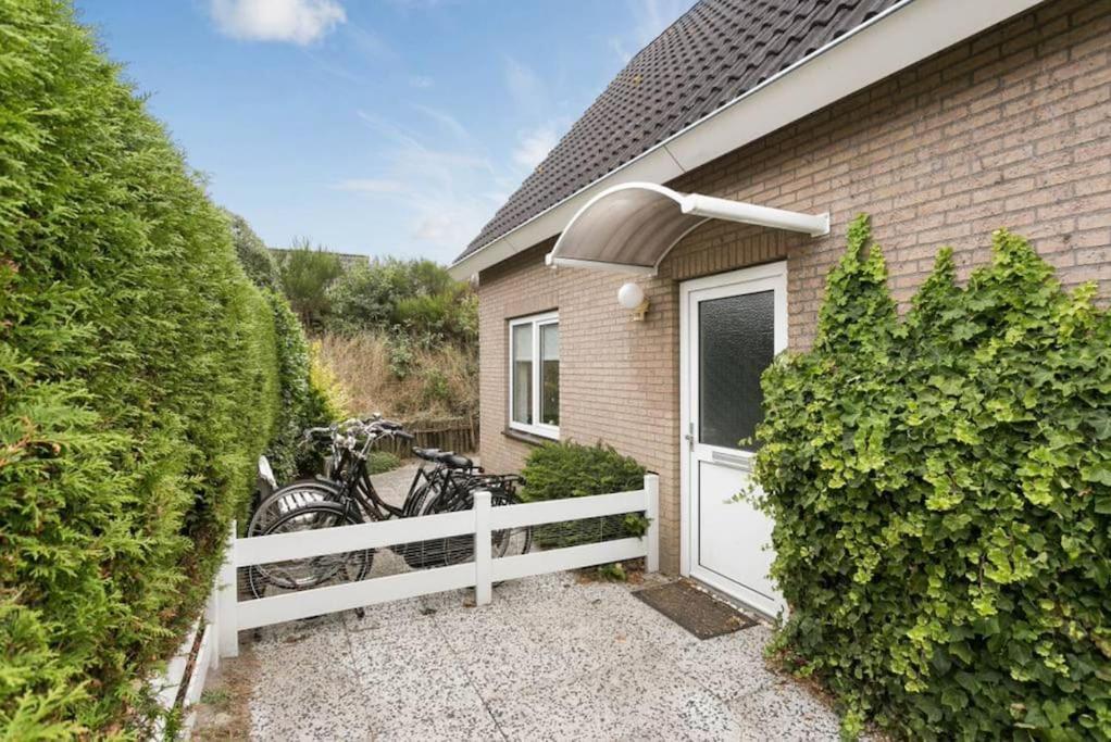 Huebsches Ferienhaus In Ouddorp - Fusslaeufig Zum Strand Und Zentrum 외부 사진